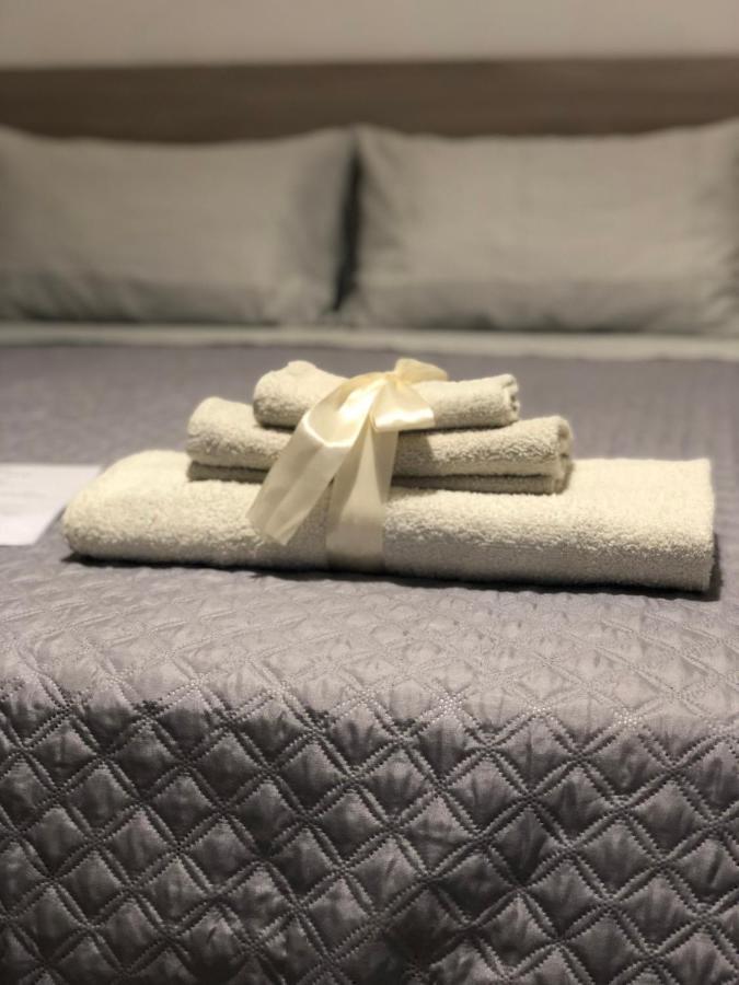 Domus Alice Apartment Monserrato Luaran gambar